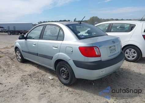 2009 Kia Rio Lx z USA, uszkodzony, nr VIN KNADE223796476940